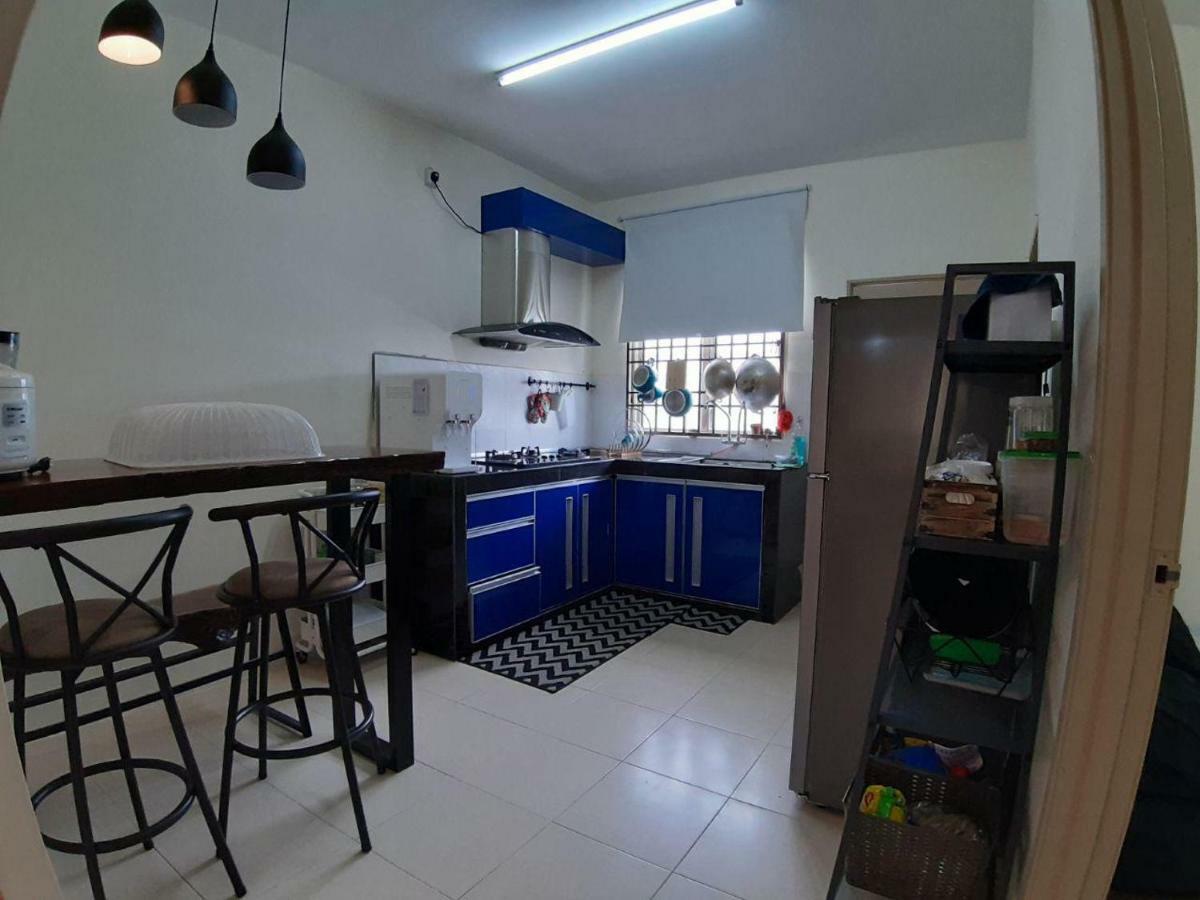 Orchidd Homestay Gambang Luaran gambar