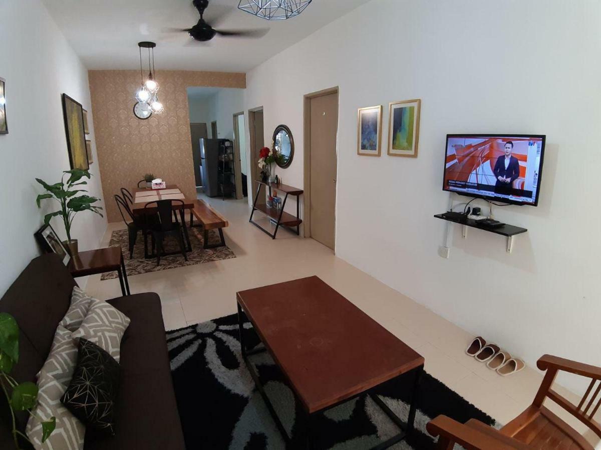 Orchidd Homestay Gambang Luaran gambar