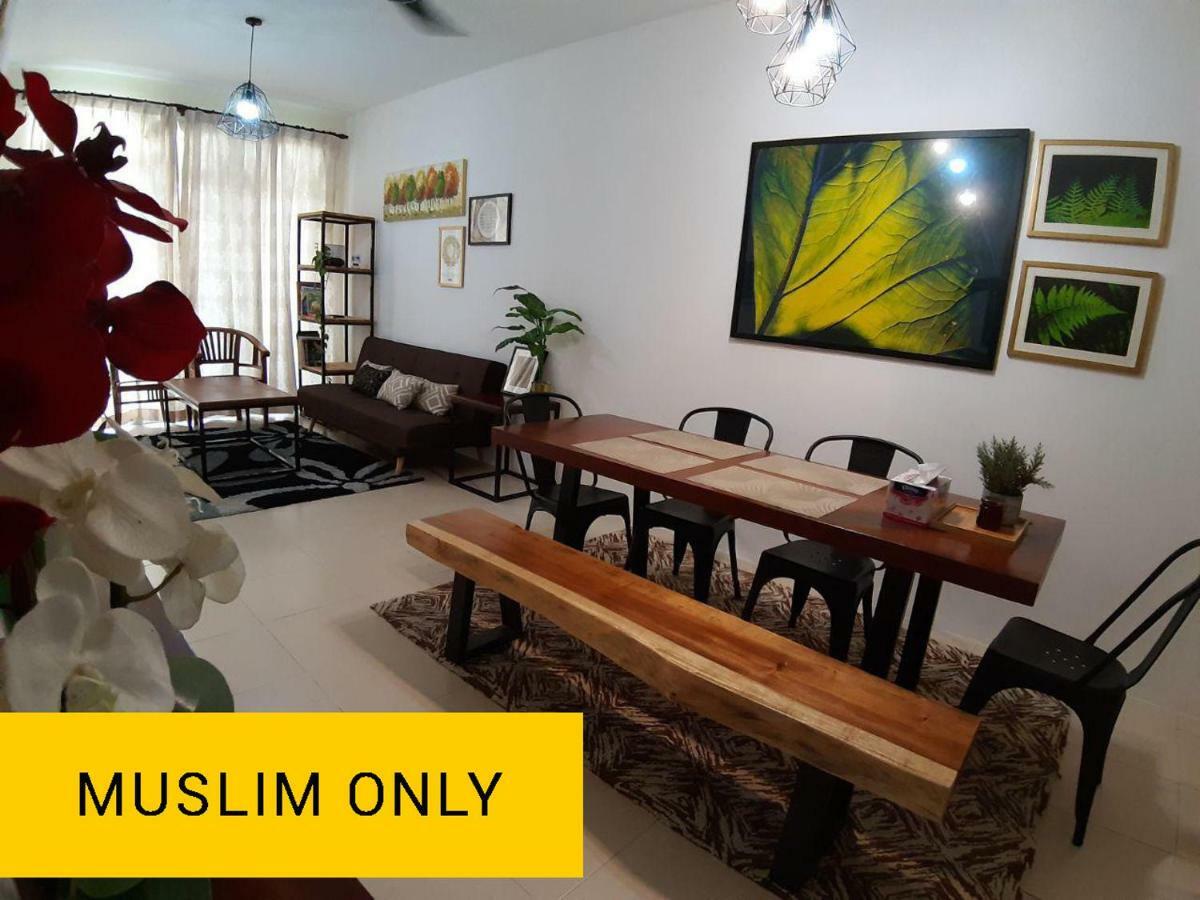Orchidd Homestay Gambang Luaran gambar